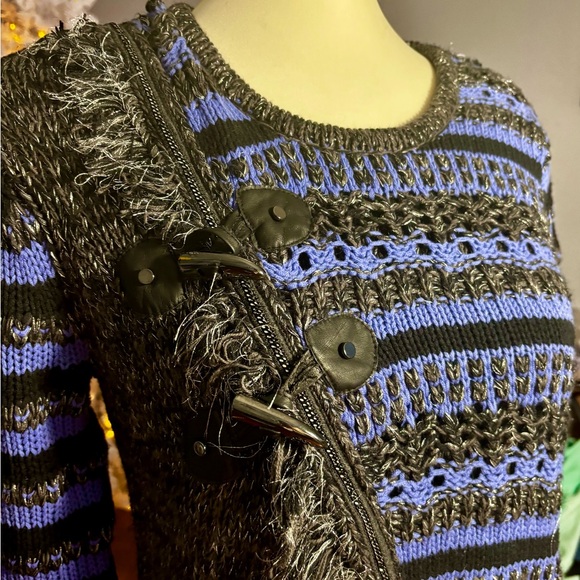 Spanner Sweater Size M Metallic Fringe Toggle - Picture 4 of 4